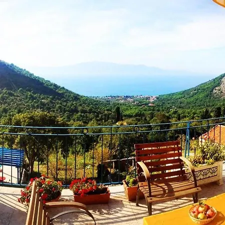 Kapetan In Srida Sela Mit Panoramablick Nyaraló