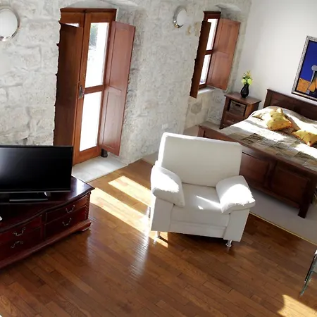 Holiday home Kapetan In Srida Sela Mit Panoramablick Zaostrog